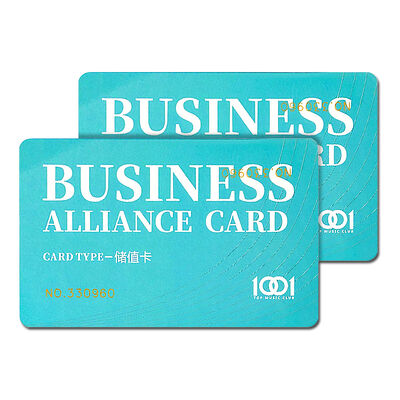 ซื้อ การเคลือบ UV บัตรพลาสติกที่กําหนดเอง บัตรสมาชิก VIP PVC พร้อมหมายเลขลําดับ การผลิตออนไลน์