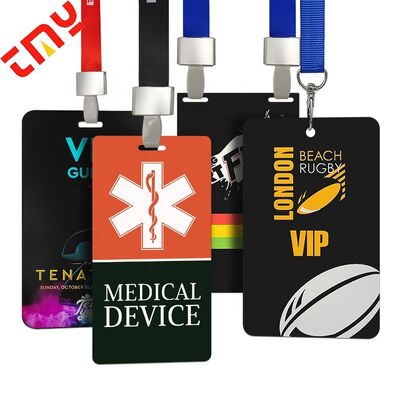 comprare Badge d'identità in PVC stampato su misura con set di lacci per conferenze, biglietto d'ingresso VIP e badge di lavoro per mostre con logo fabbricazione online