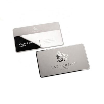 satın al Özel paslanmaz çelik metal ayna kartvizit kişiselleştirilmiş lüks 0.8mm kalınlığı laser gravür tasarımı Çevrimiçi üretim